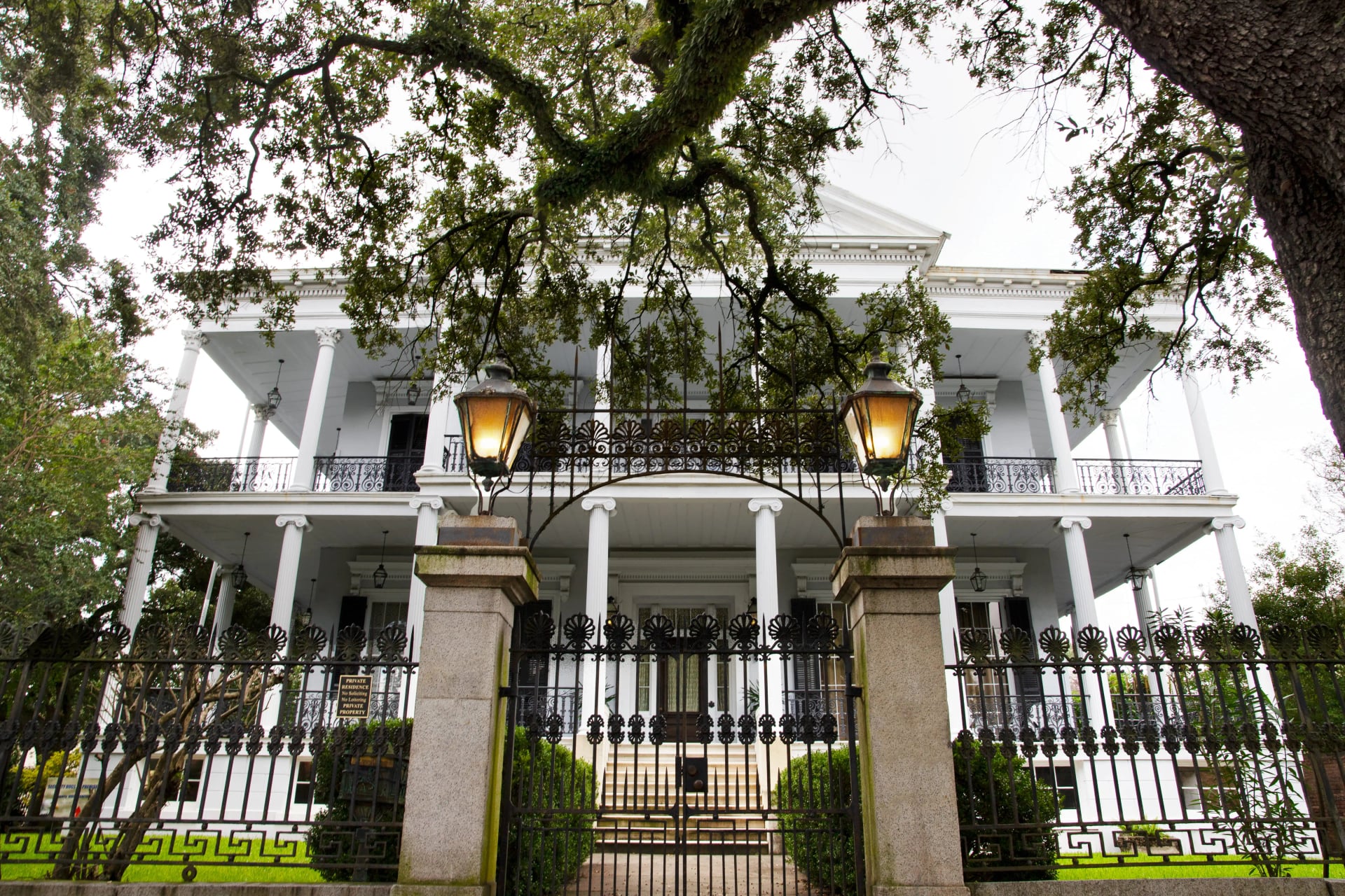 Buckner Mansion New Orleans - American Horror Story Coven filming location