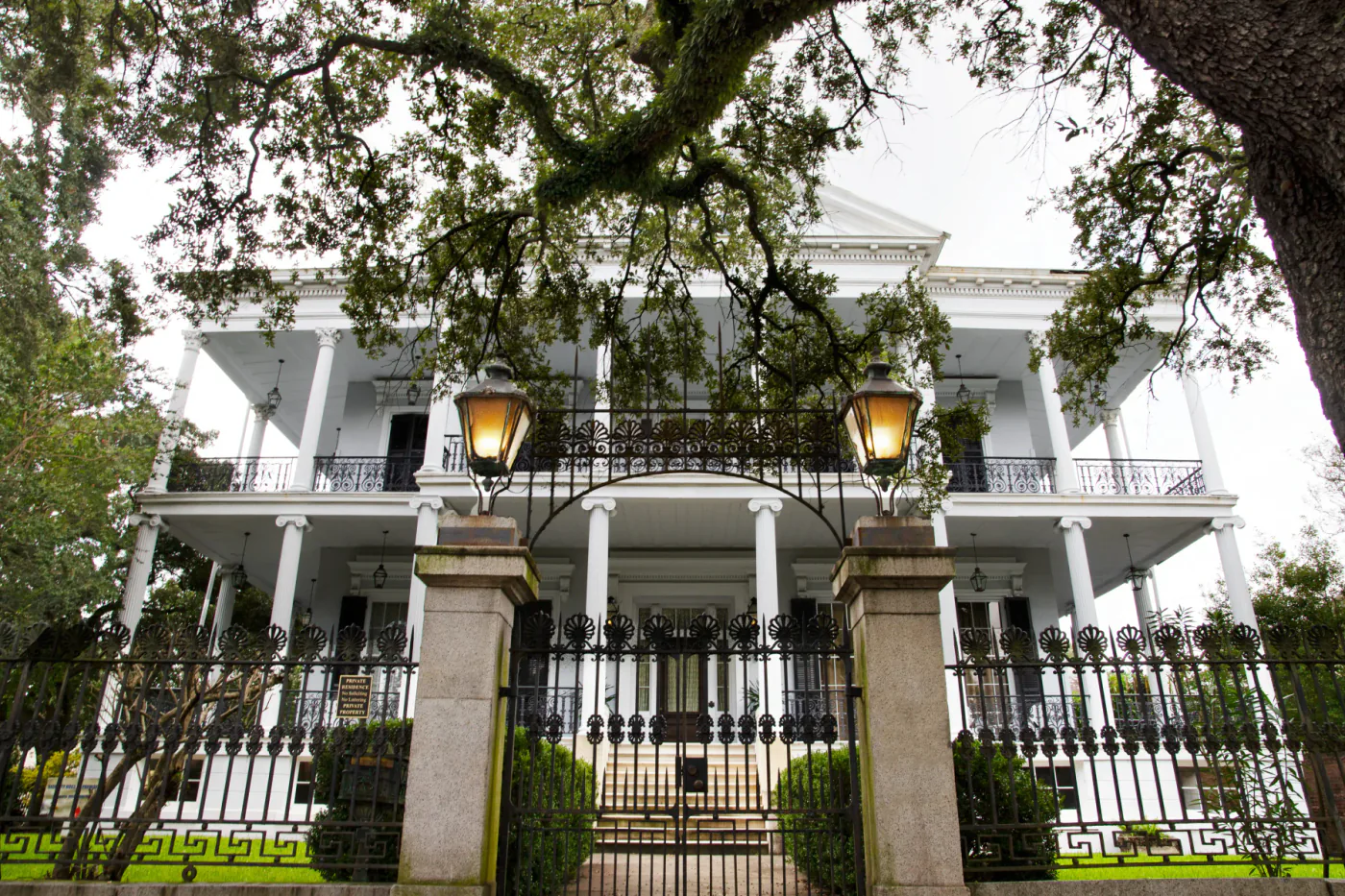 Buckner Mansion in the New Orleans Garden District