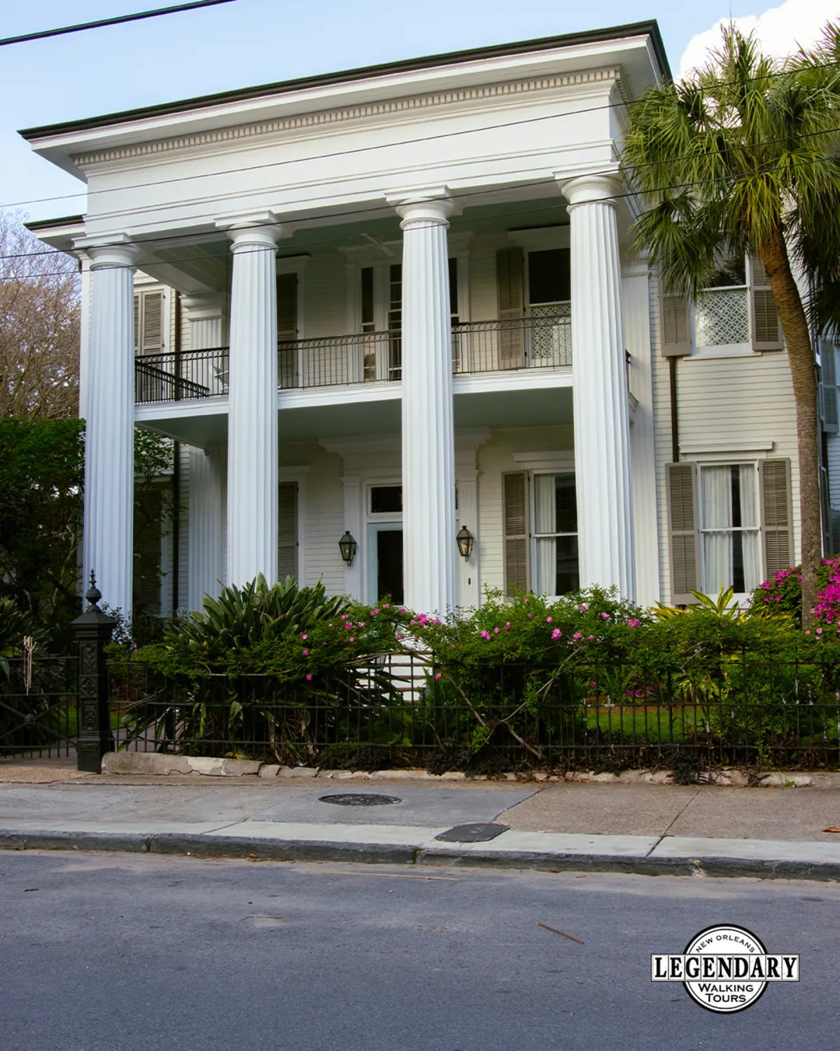 Greek Revival mansion with white columns in the Garden District